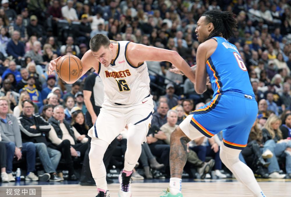 密集地区的 密集地区的