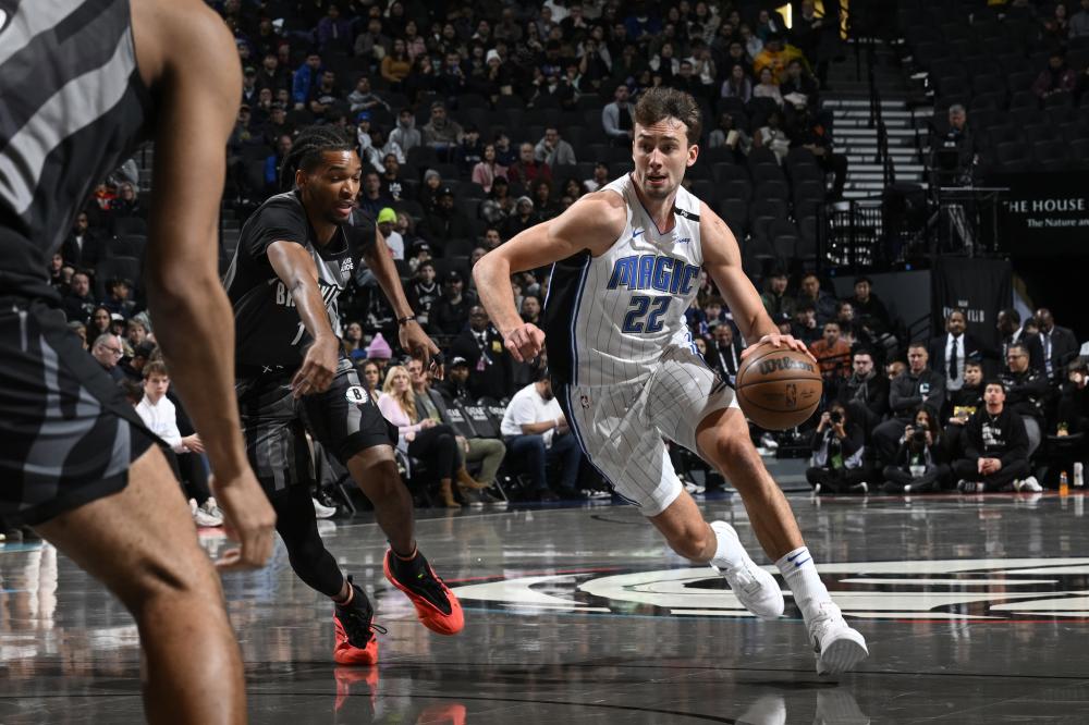 与本土球员 与本土球员