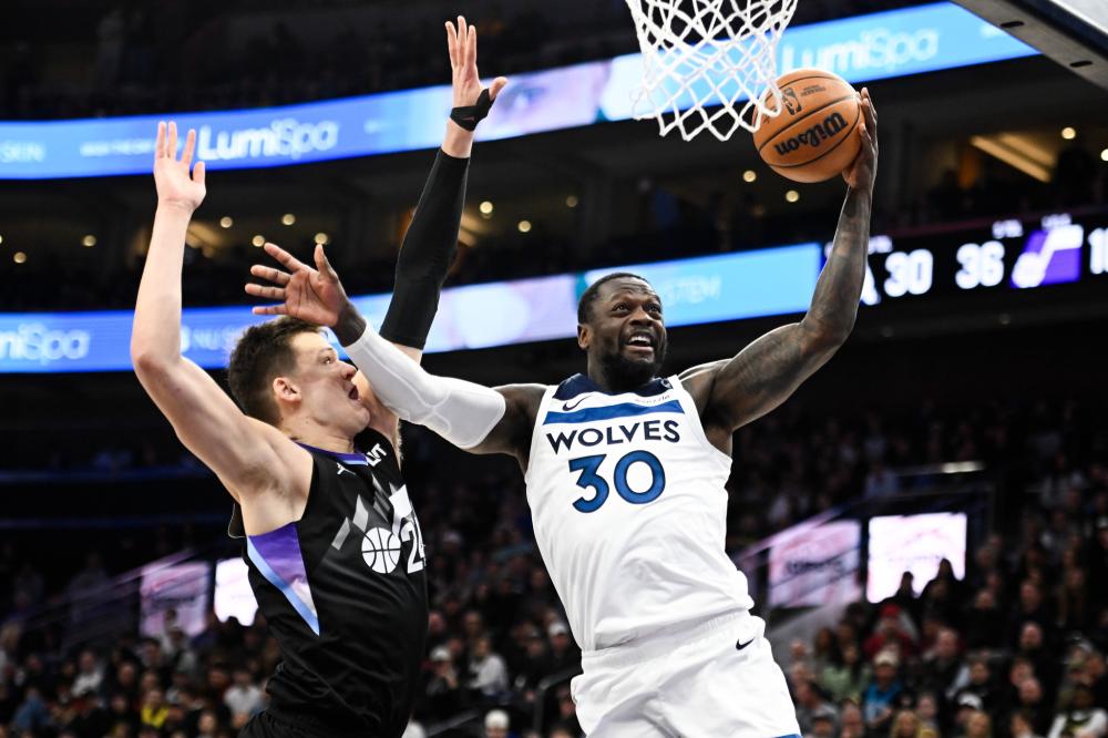 上半场结束 上半场结束